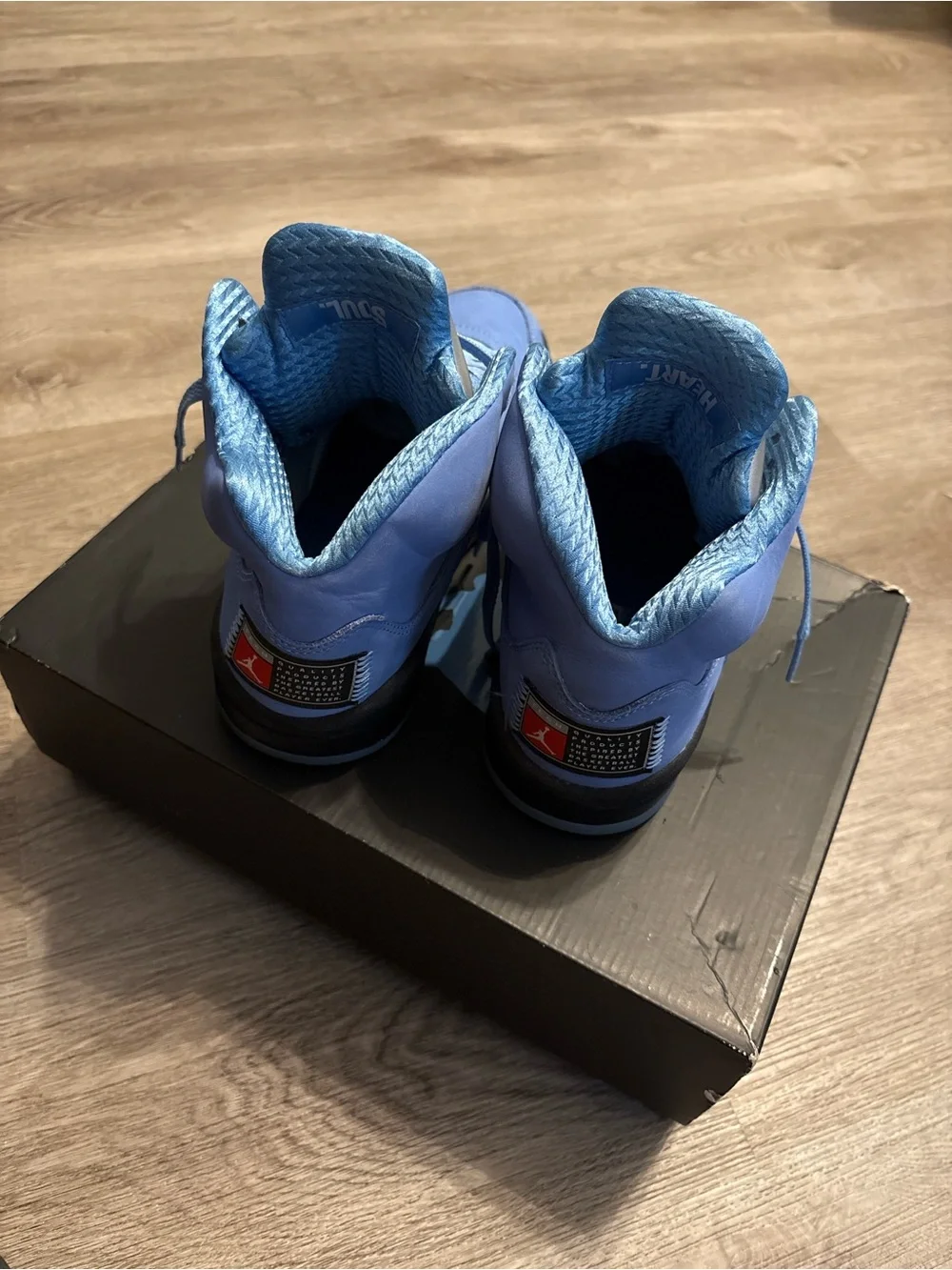 Jordan 5 UNC